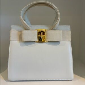 Authentic Vara Ribbon Top Handle Salvatore Ferragamo